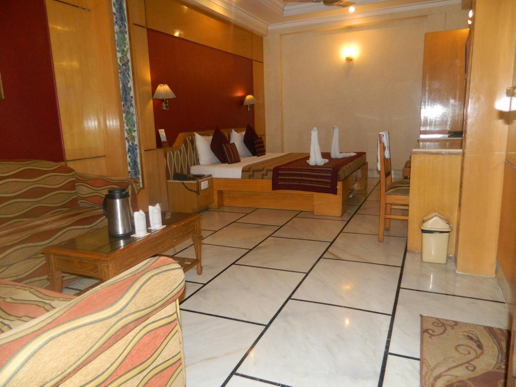 Hotel Singh International Delhi Zewnętrze zdjęcie