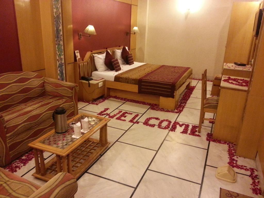 Hotel Singh International Delhi Zewnętrze zdjęcie