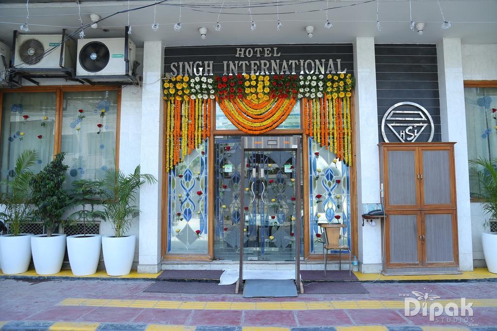Hotel Singh International Delhi Zewnętrze zdjęcie