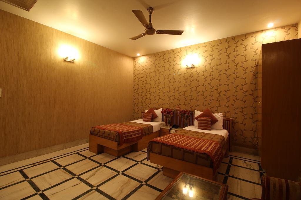 Hotel Singh International Delhi Zewnętrze zdjęcie