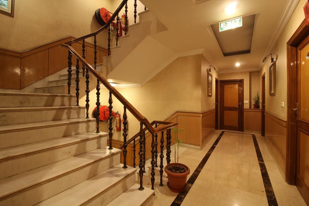 Hotel Singh International Delhi Zewnętrze zdjęcie