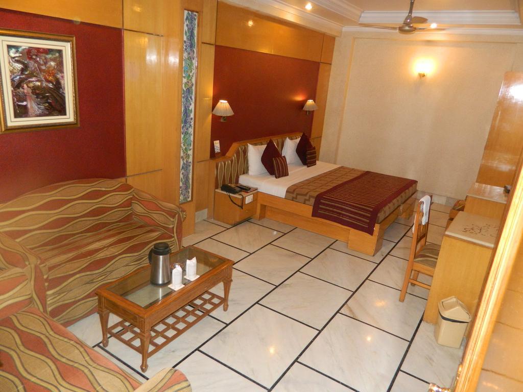 Hotel Singh International Delhi Zewnętrze zdjęcie