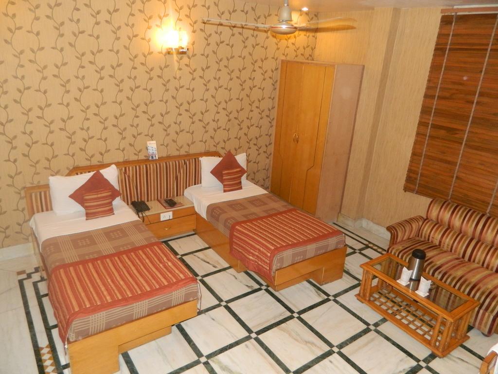 Hotel Singh International Delhi Pokój zdjęcie